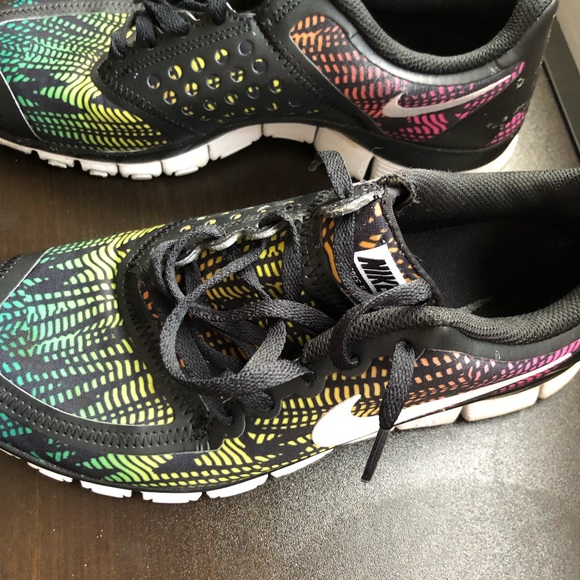 Nike Shoes - Nike Tennis Shoes